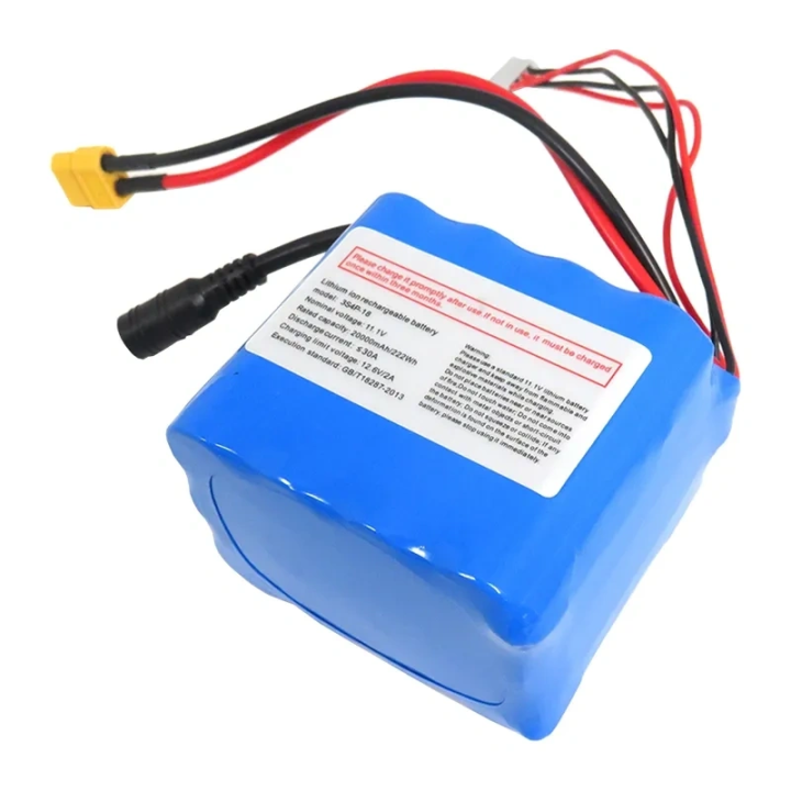 FLYTEC V080 Basic Bait Boat + Battery